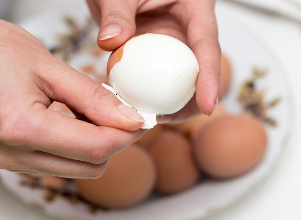 Ăn trứng 30 quả trứng mỗi ngày, người đàn ông đi khám nhận kết quả "khó tin"  - Ảnh 2.
