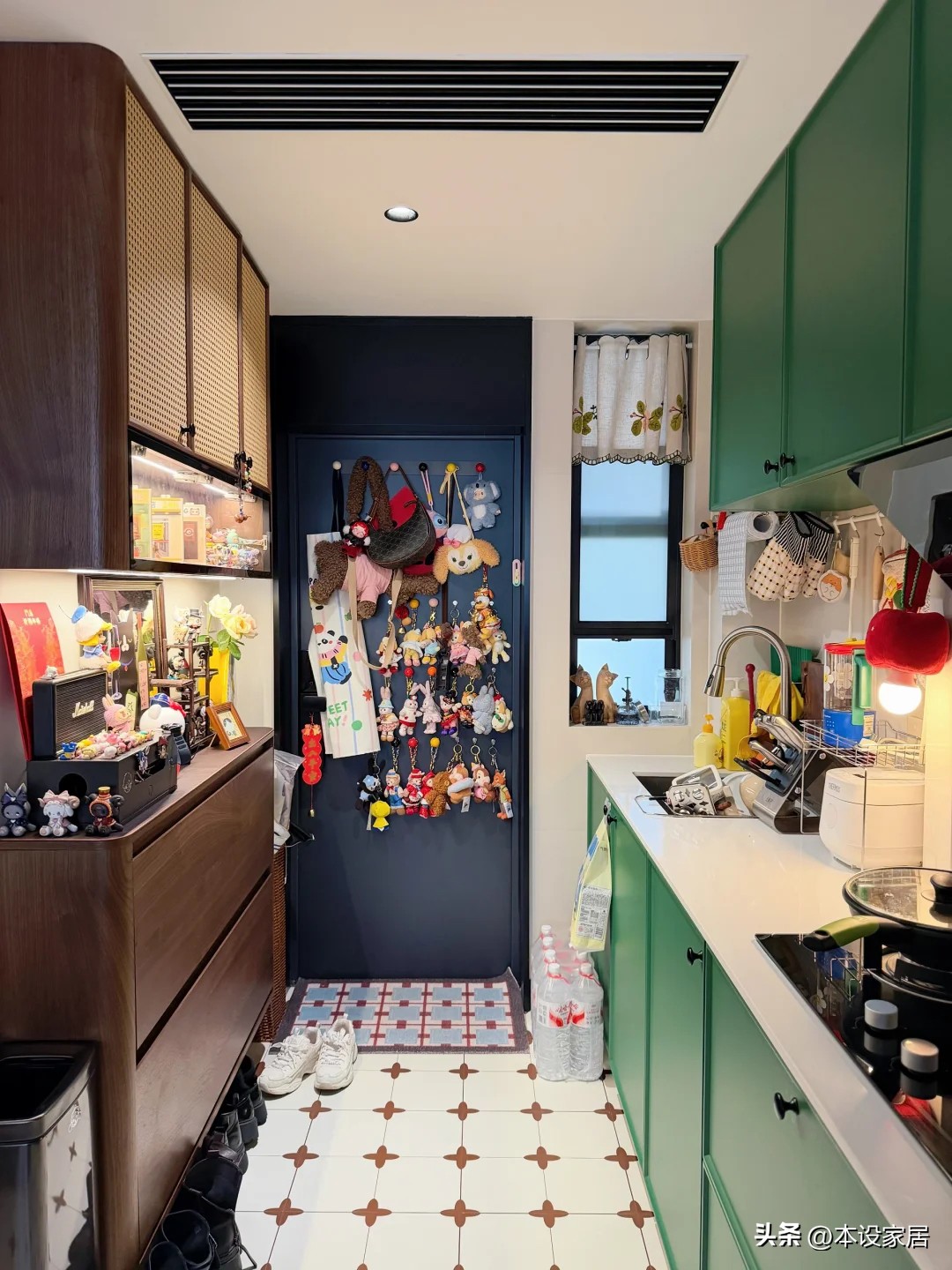 Tiết kiệm suốt 8 năm để mua căn hộ chỉ 29m², cô gái 9X nói một câu khiến nhiều người đồng cảm: "Nhà nhỏ vẫn là tổ ấm"- Ảnh 4.