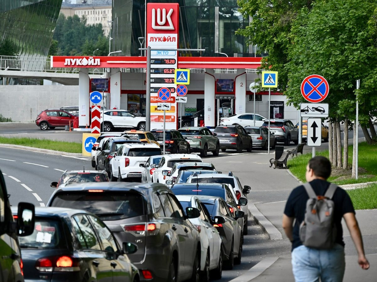 Sợ Moscow không còn xăng để bán, nước láng giềng của Nga phải đi 'đánh tiếng' với loạt quốc gia châu Á- Ảnh 1.