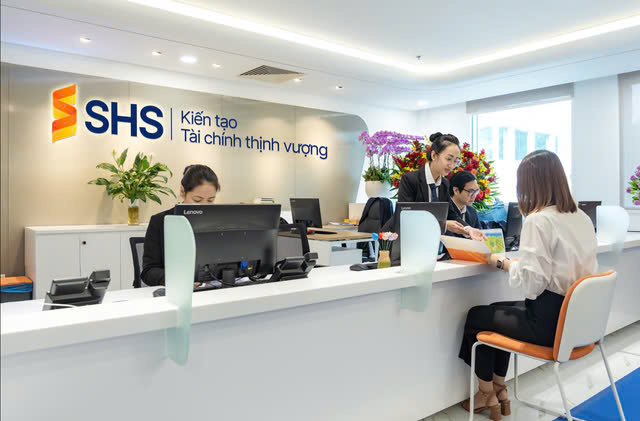 Quỹ ngoại Phần Lan bán ra 3 triệu cổ phiếu SHS - Ảnh 1.