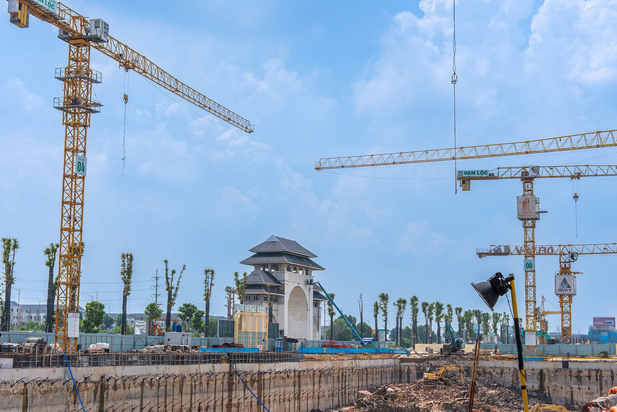 Dự án giá khởi điểm từ 4x triệu/m2 Sunshine Legend City đang triển khai đến đâu?- Ảnh 2.
