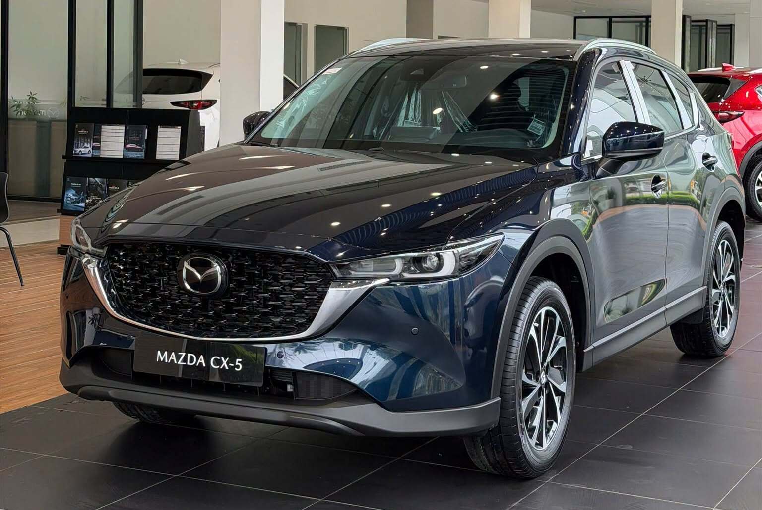 Loạt SUV 'đạp' sàn giá phân khúc xuống đáy mới: Mazda CX-5 còn 666 triệu, nhiều xe cỡ A, B dưới 500 triệu đồng - Ảnh 1.