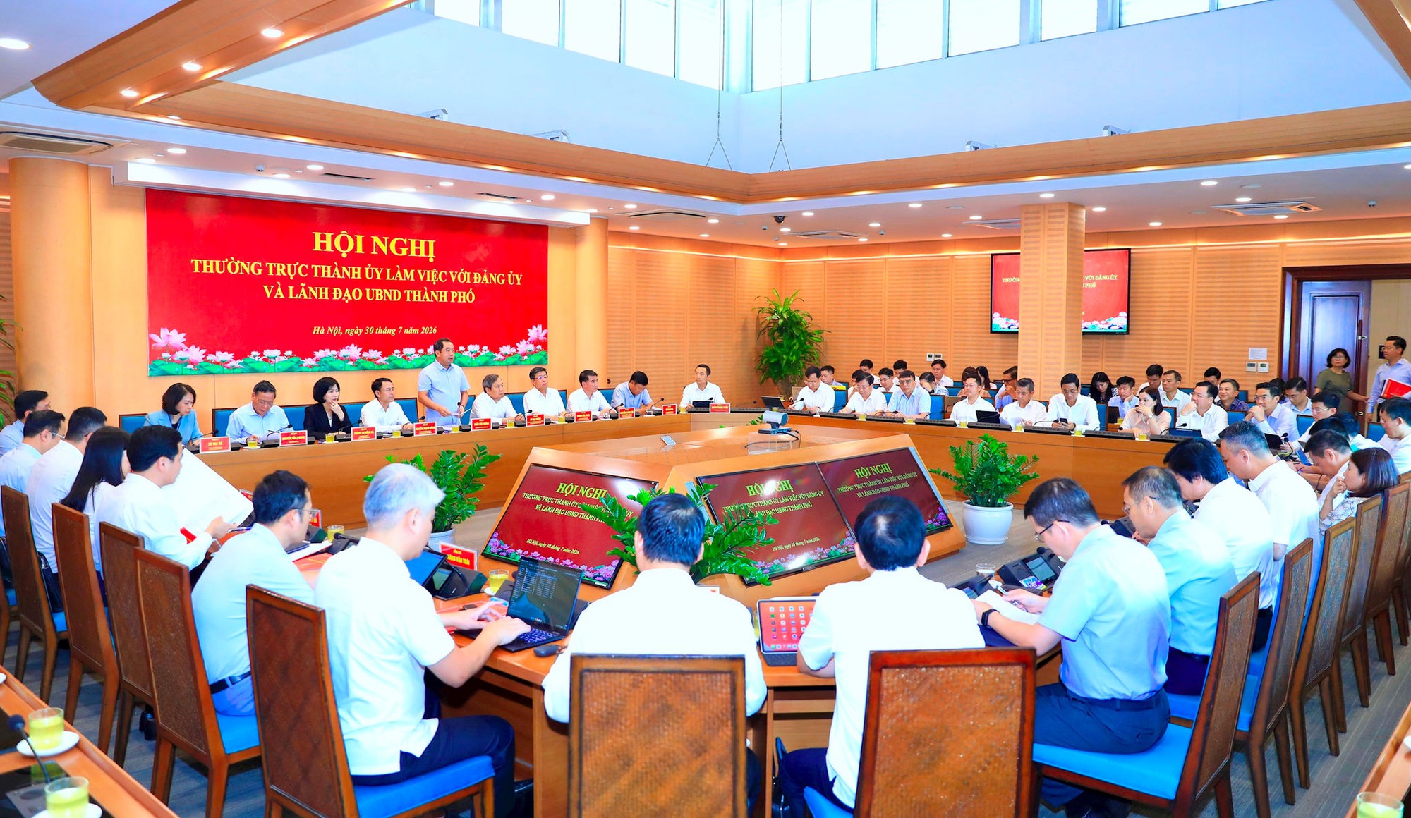 Hà Nội tập trung cao nhất để hoàn thành mục tiêu tăng trưởng hai con số- Ảnh 8.