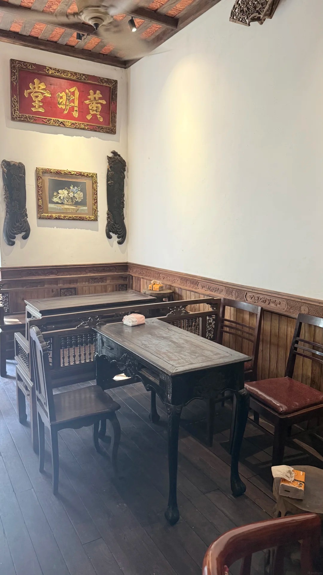Khách Trung Quốc mê mẩn quán chè trong phố cổ Hà Nội: Có người ăn liền nhiều ngày, bảo "rời Hà Nội là nhớ ngay"- Ảnh 3.