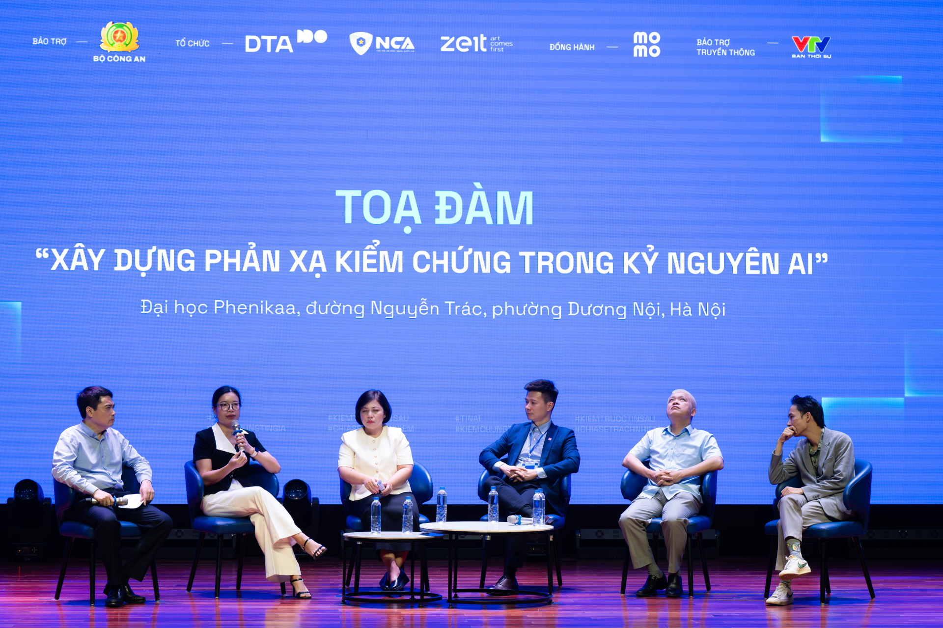 Bộ Công an chính thức phát động chiến dịch thay đổi thói quen triệu người dùng MXH giữa thời AI, ra mắt bản tin soi thật - giả trên VTV- Ảnh 3.