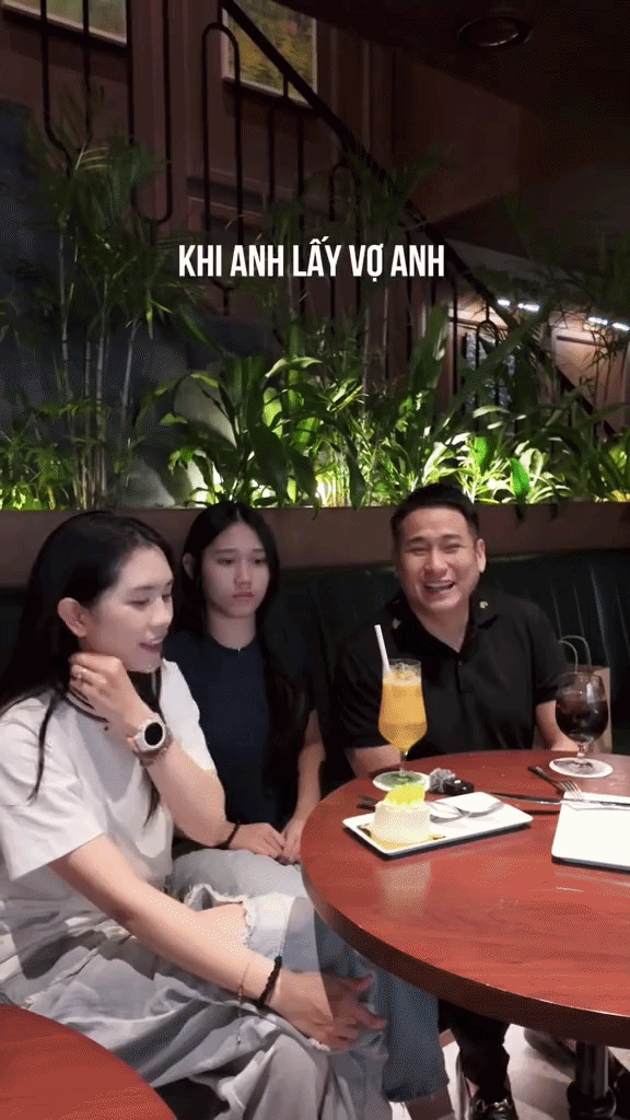 Đi xe máy sắp rớt pô, cô sinh viên cưới chồng Phó giám đốc lớn hơn 13 tuổi: Sợ nhất nhà rộng và đồ hiệu- Ảnh 1.