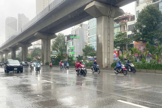 Tin mới về đợt mưa to kéo dài trong nhiều ngày tới ở Bắc Bộ - Ảnh 1.