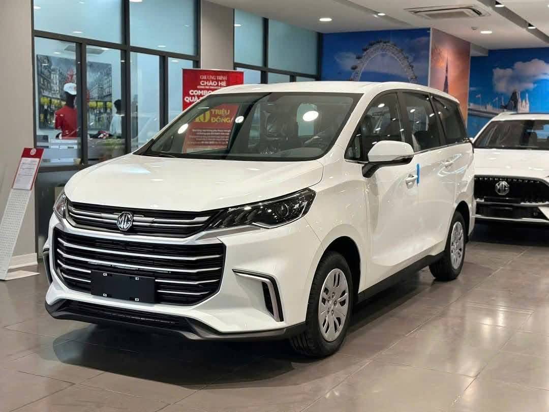 MPV rẻ nhất Việt Nam là đây: Giá thực tế chỉ từ 395 triệu đồng, lớn hơn Innova Cross, thêm lựa chọn giá 'dễ thở' cho dân dịch vụ- Ảnh 1. MPV rẻ nhất Việt Nam là đây: Giá thực tế chỉ từ 395 triệu đồng, lớn hơn Innova Cross, thêm lựa chọn giá 'dễ thở' cho dân dịch vụ- Ảnh 1.