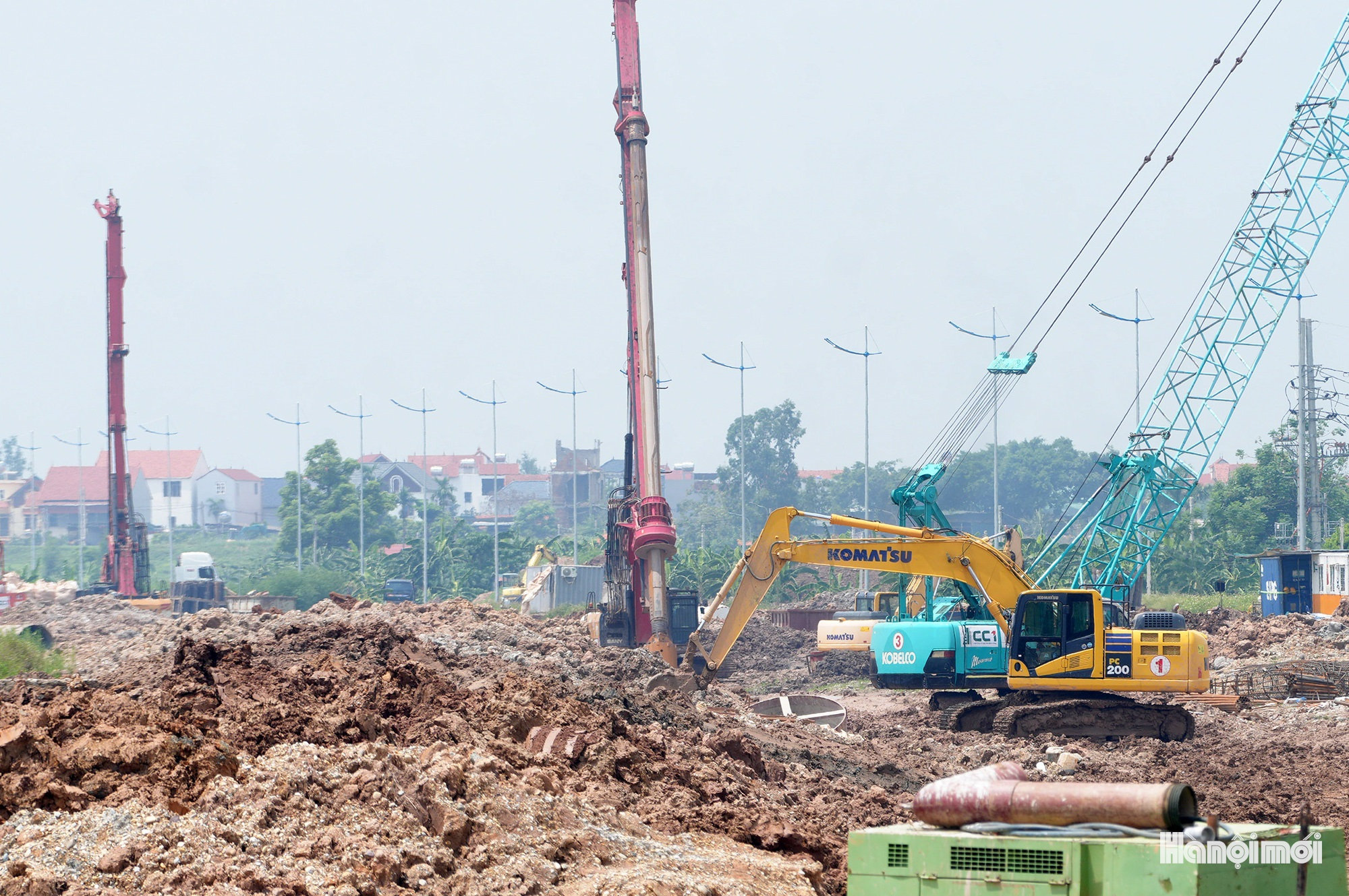 Toàn cảnh 9 trụ cầu Hồng Hà vươn lên giữa sông Hồng- Ảnh 14.