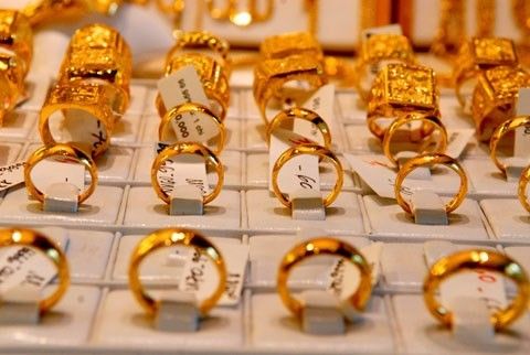Có nên mua vàng ngay sau khi giá vừa giảm mạnh?- Ảnh 1.