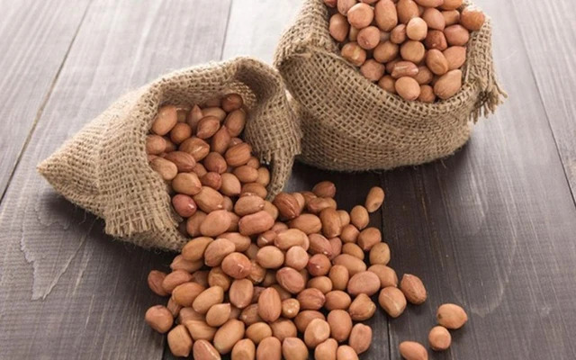 Loại hạt đen quen thuộc "trợ thủ" tim mạch, "khắc tinh" đột quỵ - Ảnh 4.