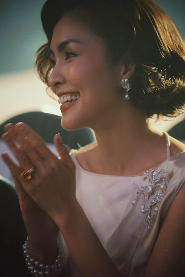 3 mỹ nhân từng đóng vai Nam Phương Hoàng hậu: Người được khen thần thái, người thu hút với hàng trăm triệu lượt xem- Ảnh 1.