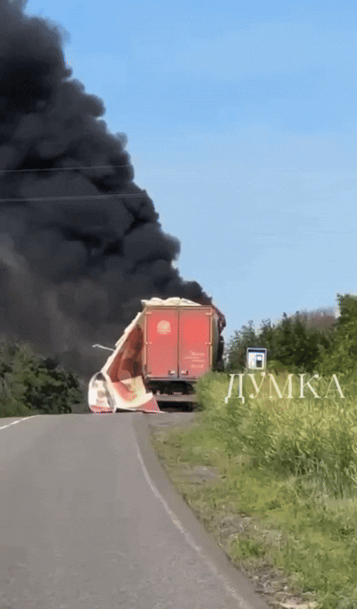 Nổ lớn! Nga đánh Dnipropetrovsk, sóng xung kích lan hàng chục km - Chiến dịch săn lùng bắt đầu, ông Putin ký sắc lệnh nóng- Ảnh 2.