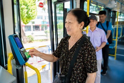 Người dân Hà Nội còn 1 ngày để đăng ký nhận miễn phí 1 dịch vụ: Cơ quan chức năng hướng dẫn chi tiết - Ảnh 2.