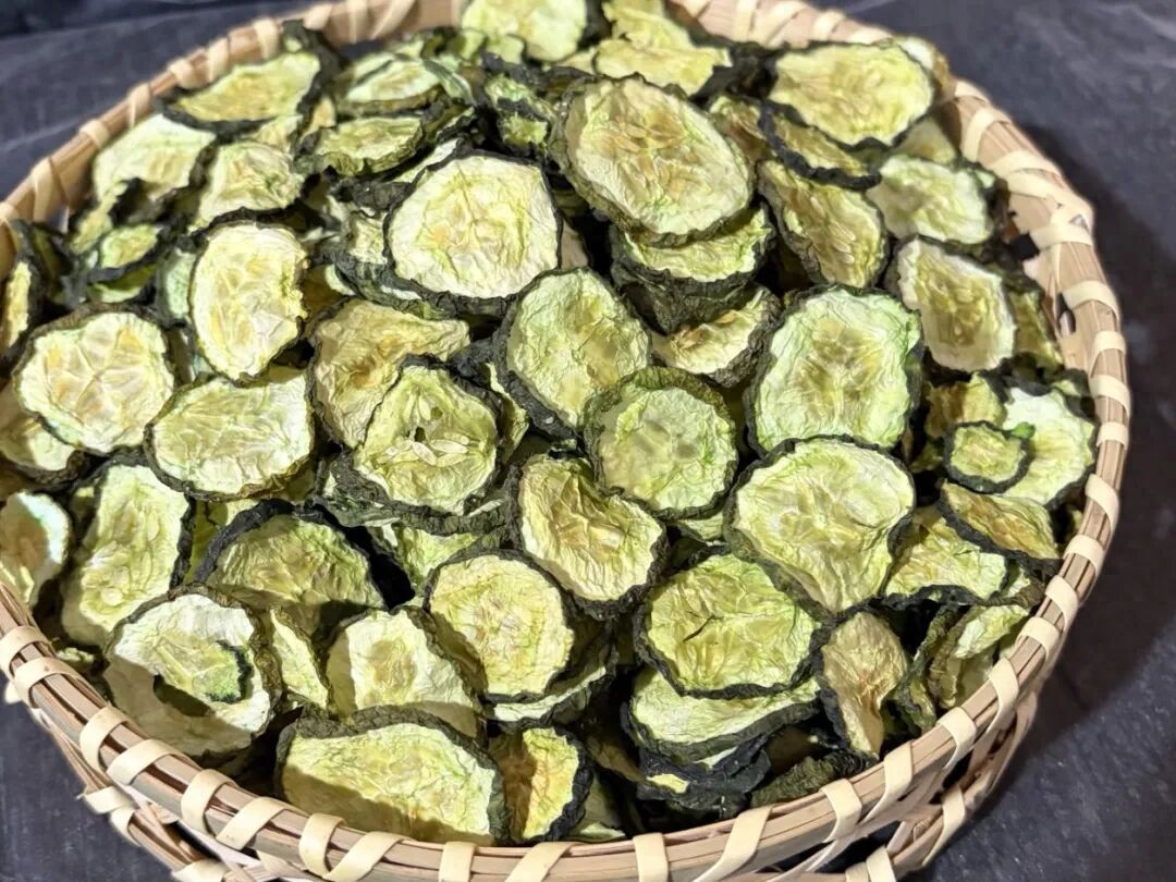 Vào tháng 7, hãy phơi khô 3 loại "rau củ rẻ tiền" này, để được cả năm, dùng nấu ăn còn thơm hơn cả khi tươi!- Ảnh 3.