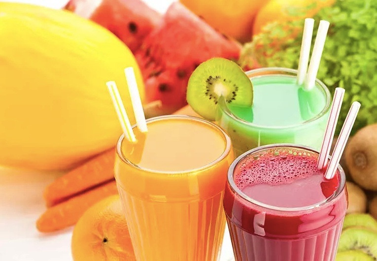 Bác sĩ cảnh báo: 3 kiểu uống nước ép tưởng healthy đang âm thầm hại gan, dạ dày và tim mạch trong mùa hè- Ảnh 3.