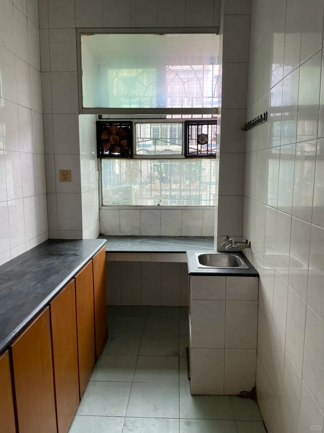 Không phải công chúa nhưng sống trong "lâu đài cổ tích" 90m2, ghế ngồi 12 triệu/chiếc - Ảnh 11.