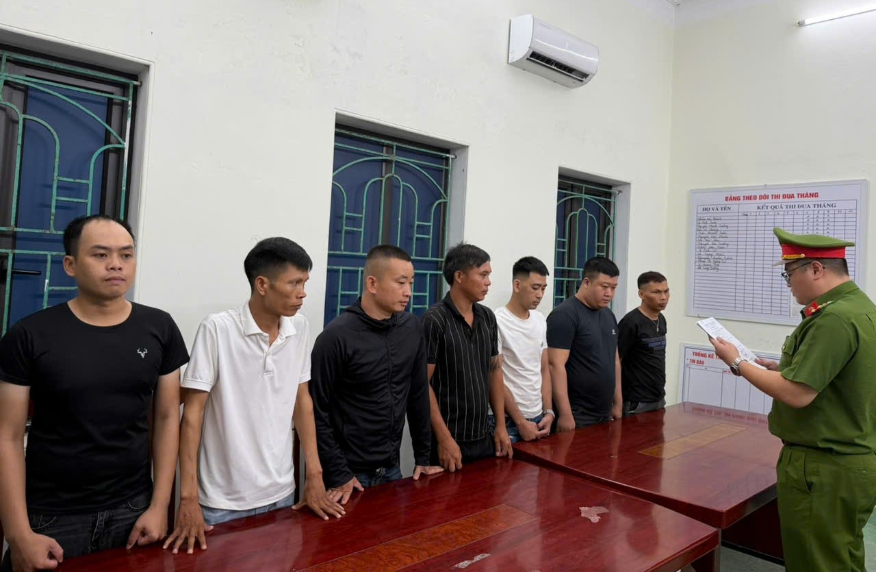 Điều tra 59 lần giao dịch gần 6 tỷ đồng trong hơn 3 tháng: Khởi tối Trần Bảo Chương SN 2002- Ảnh 1.