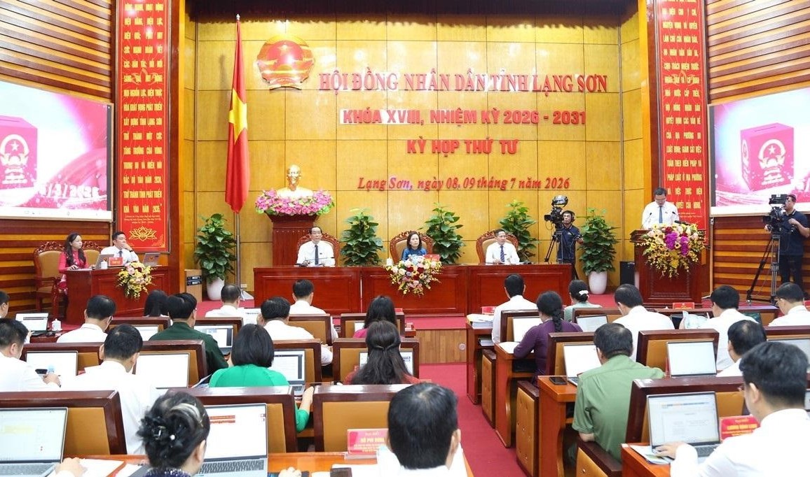 Lần đầu tiên vượt thu ngân sách cả năm chỉ trong 6 tháng, LẠNG SƠN phấn đấu hoàn thành ở mức cao nhất các mục tiêu, nhiệm vụ 2026- Ảnh 1.