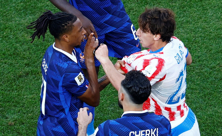 FIFA từ chối xóa thẻ cho cầu thủ Pháp- Ảnh 1.