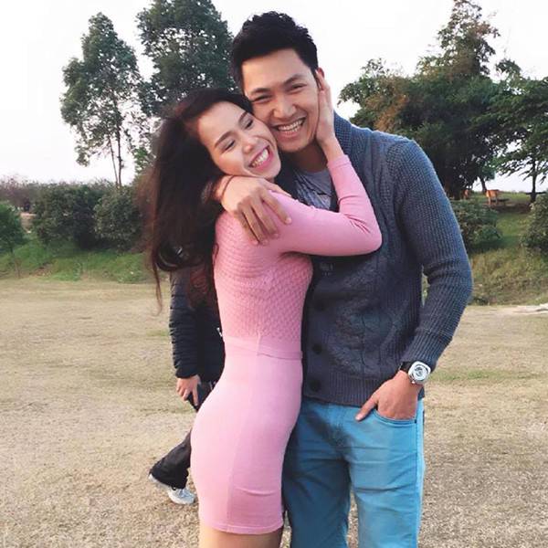 Chuyện tình của nam nghệ sĩ quê Hà Nội và cô nàng dễ thương cùng trường cấp 2: "Mày yêu tao á?" - Ảnh 2.