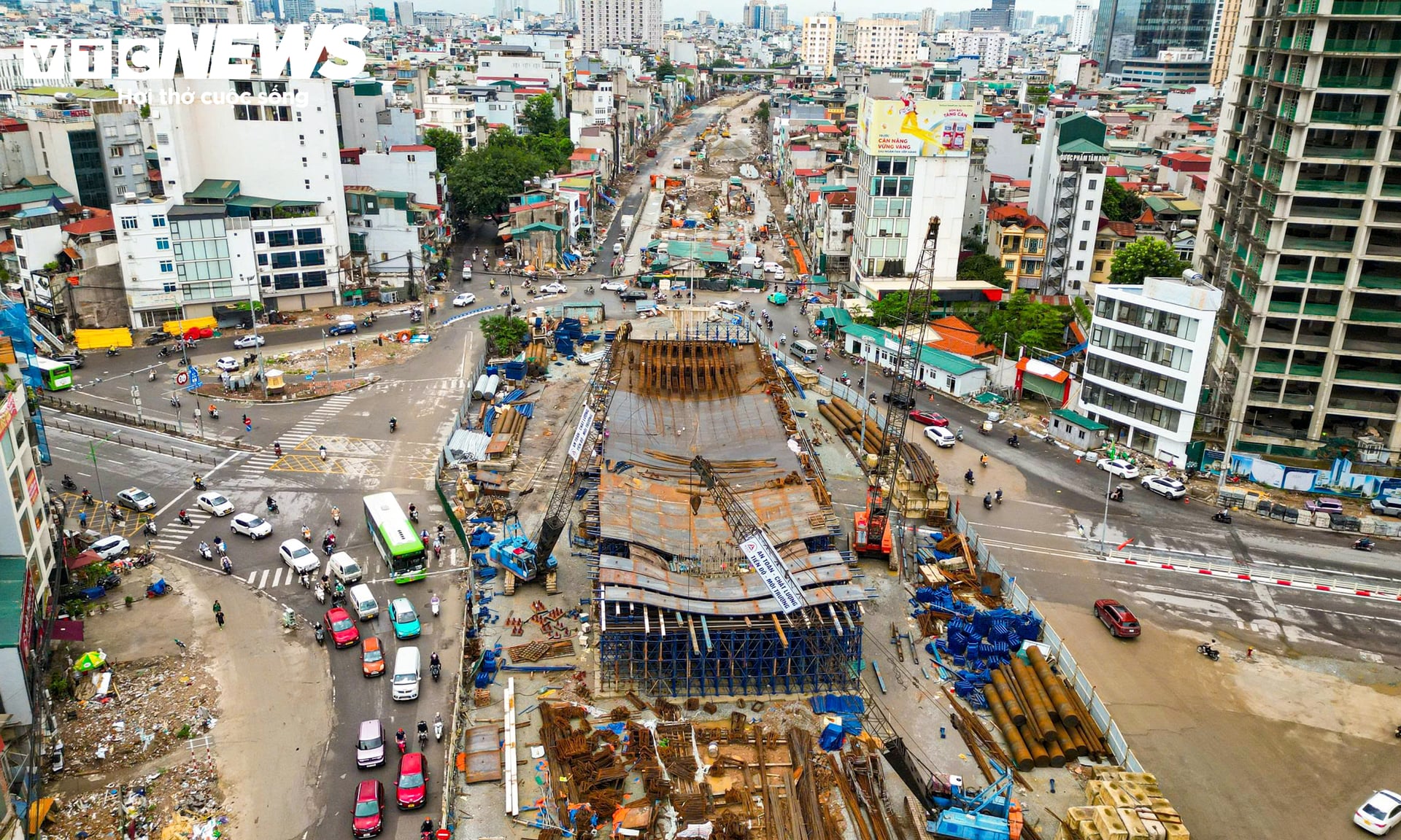 Tuyến đường gần 7.800 tỷ đồng ở Hà Nội tăng tốc hoàn thiện trước ngày 2/9- Ảnh 3.