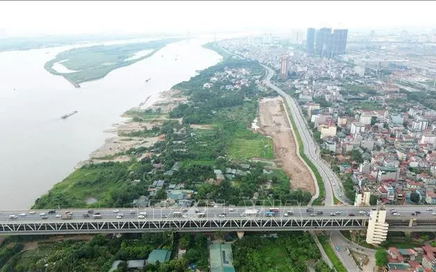 Dự án Công viên công cộng phường Phú Thượng thuộc Trục đại lộ cảnh quan sông Hồng (Hà Nội) đang trong giai đoạn chuẩn bị triển khai. Ảnh: Quốc Khánh/TTXVN