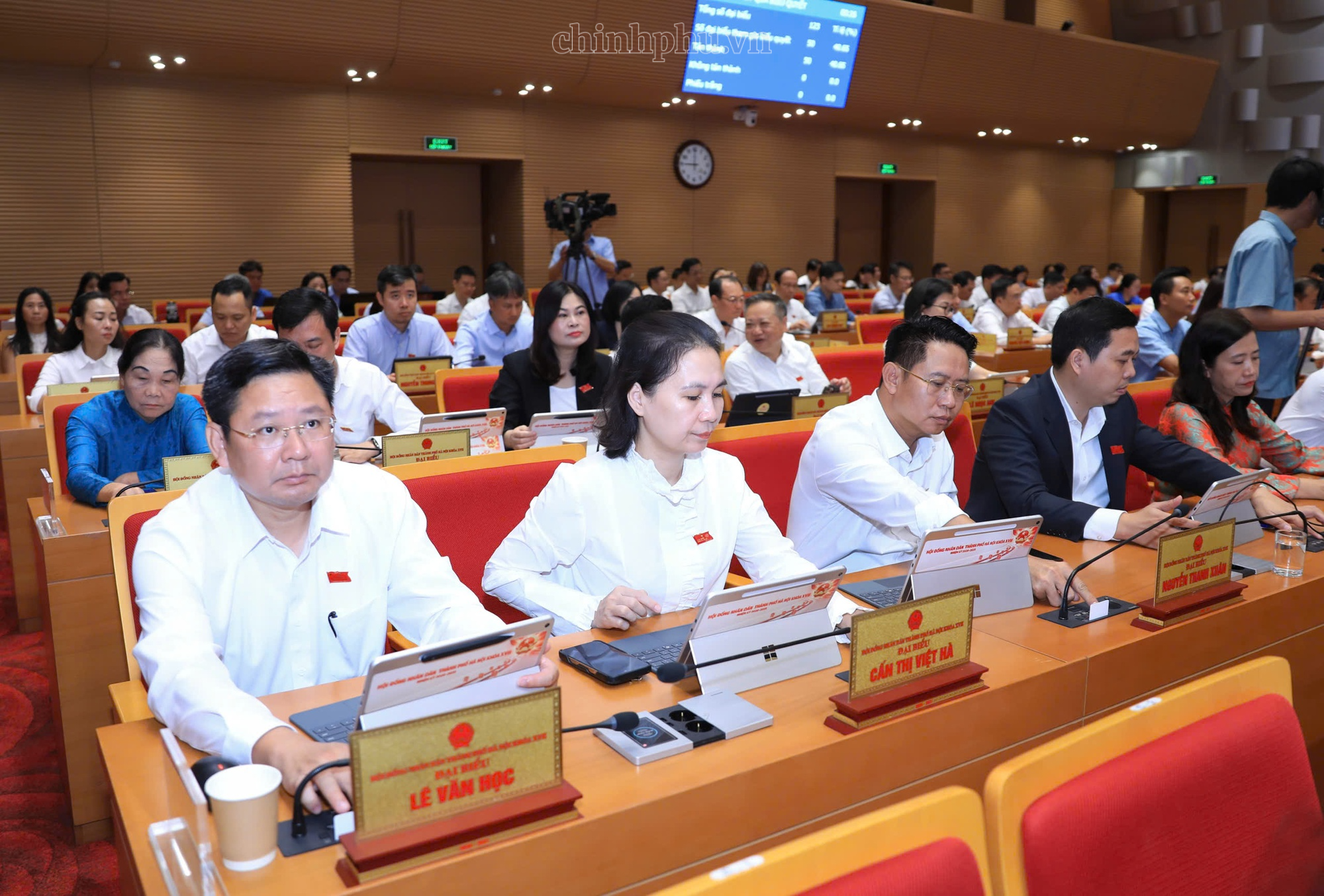 Mức học phí cho 35 trường công lập chất lượng cao năm học 2026-2027 tại Hà Nội- Ảnh 1.