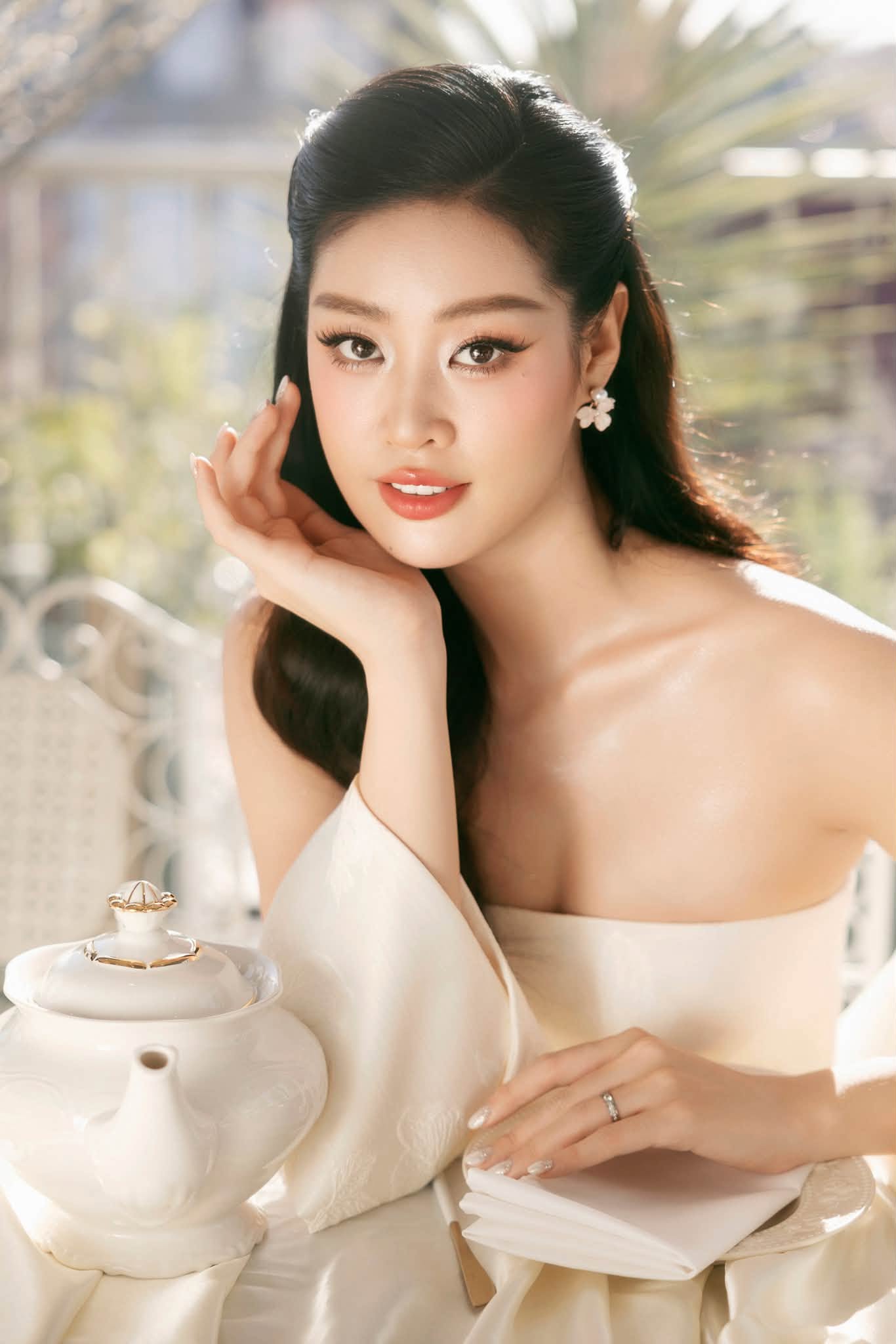 Hoa hậu Việt Nam được truyền thông Trung Quốc ca ngợi là 
