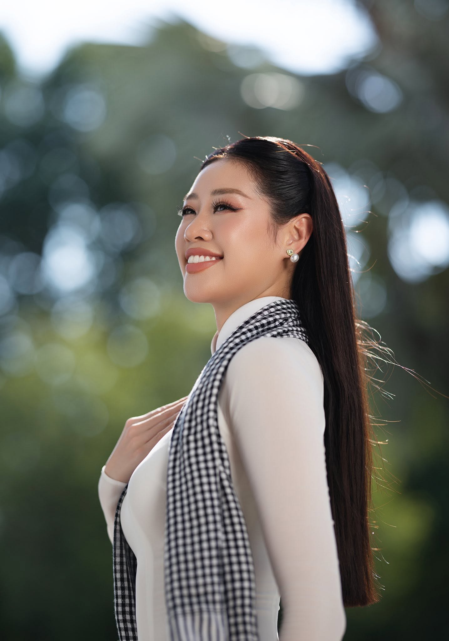 Hoa hậu Việt Nam được truyền thông Trung Quốc ca ngợi là 