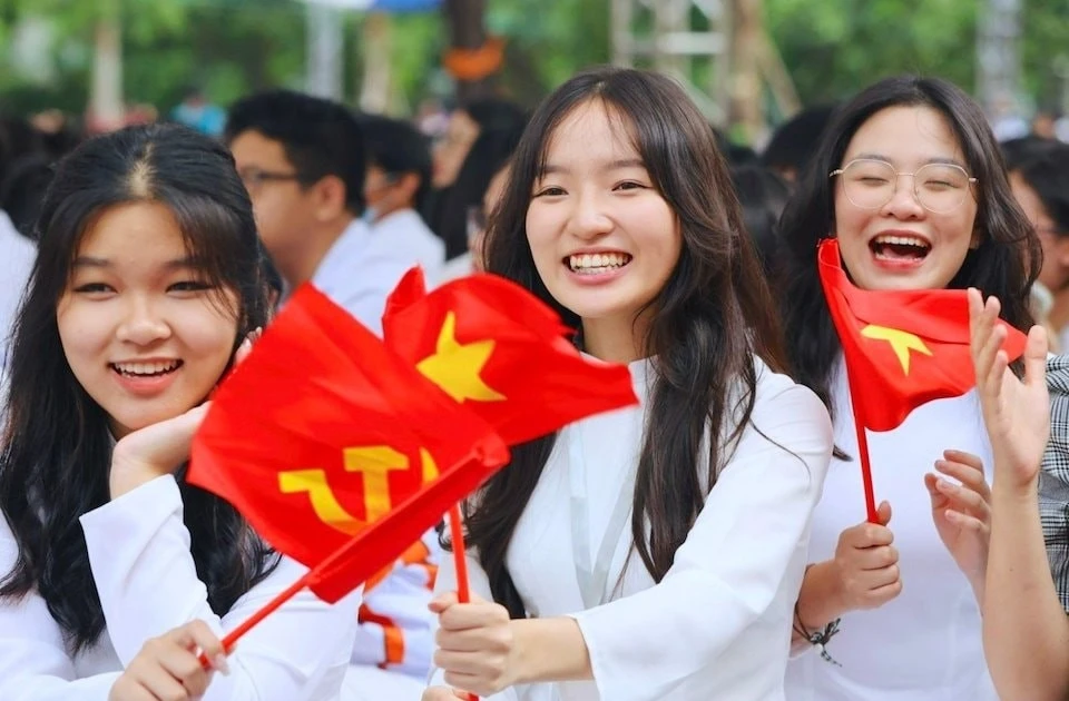 Chính thức: TP Hà Nội ban hành khung kế hoạch thời gian năm học cho các cấp học từ năm học 2026-2027 - Ảnh 1.