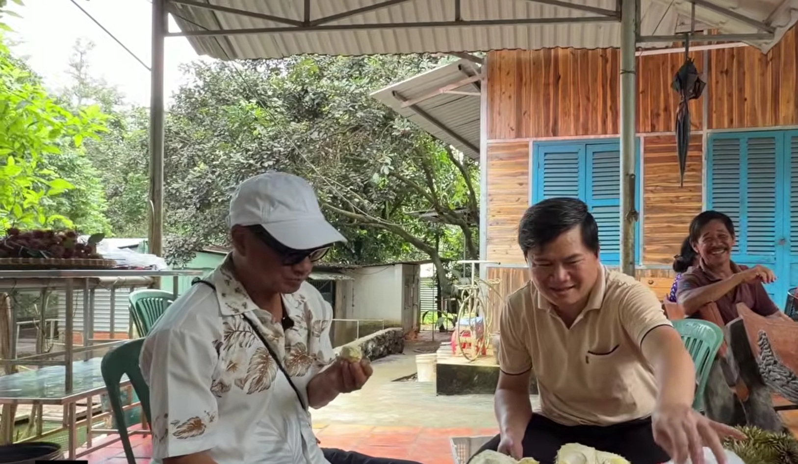 Mảnh đất "sống tới 160 tuổi" của Hoài Linh - Ảnh 1.