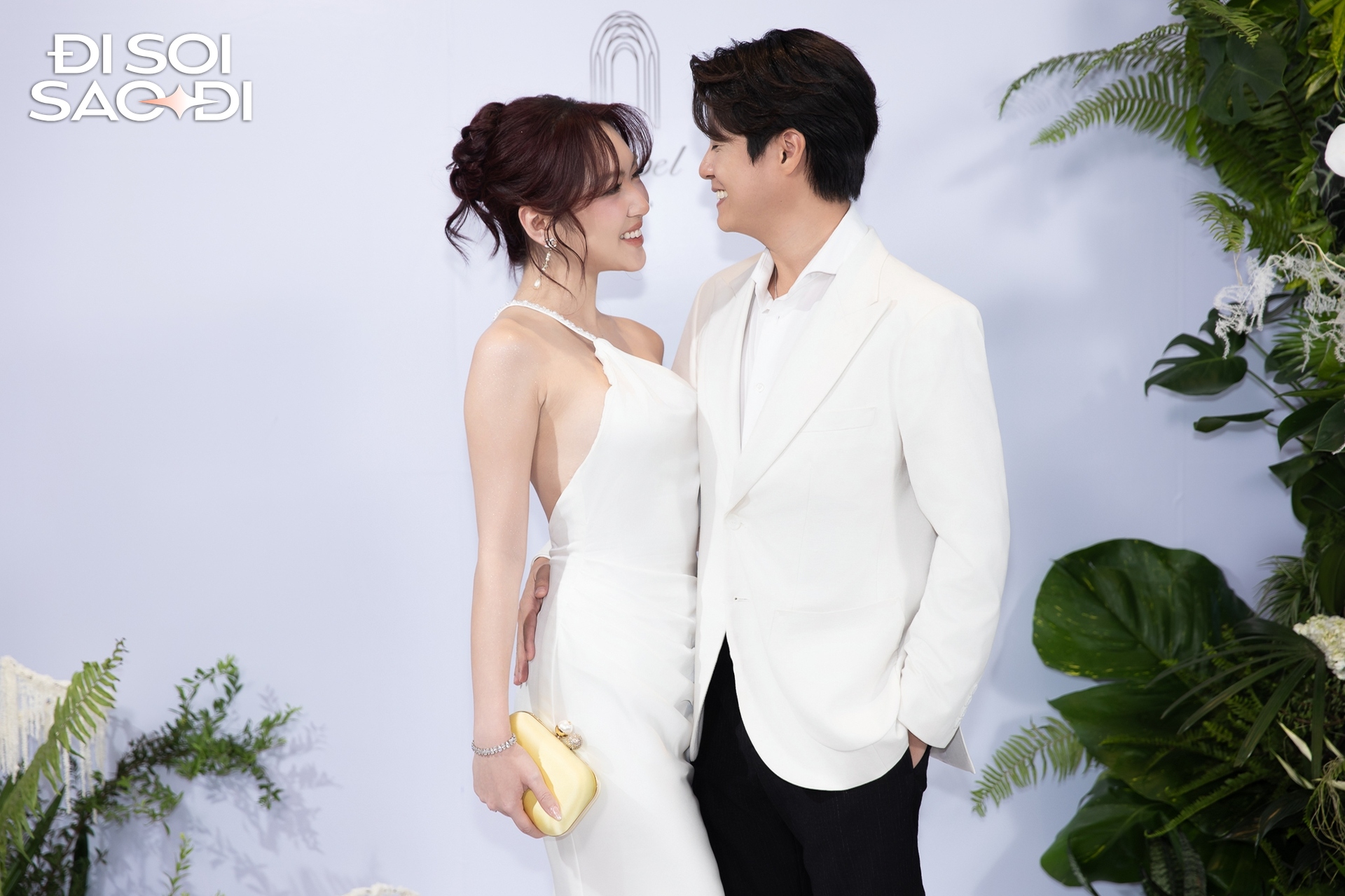 "Đám cưới" lớn nhất hôm nay: Vợ chồng Trấn Thành hấp hôn 10 năm, Kỳ Duyên - Thiên Ân nôn ra mặt rồi kìa!- Ảnh 8. "Đám cưới" lớn nhất hôm nay: Vợ chồng Trấn Thành hấp hôn 10 năm, Kỳ Duyên - Thiên Ân nôn ra mặt rồi kìa!- Ảnh 8.