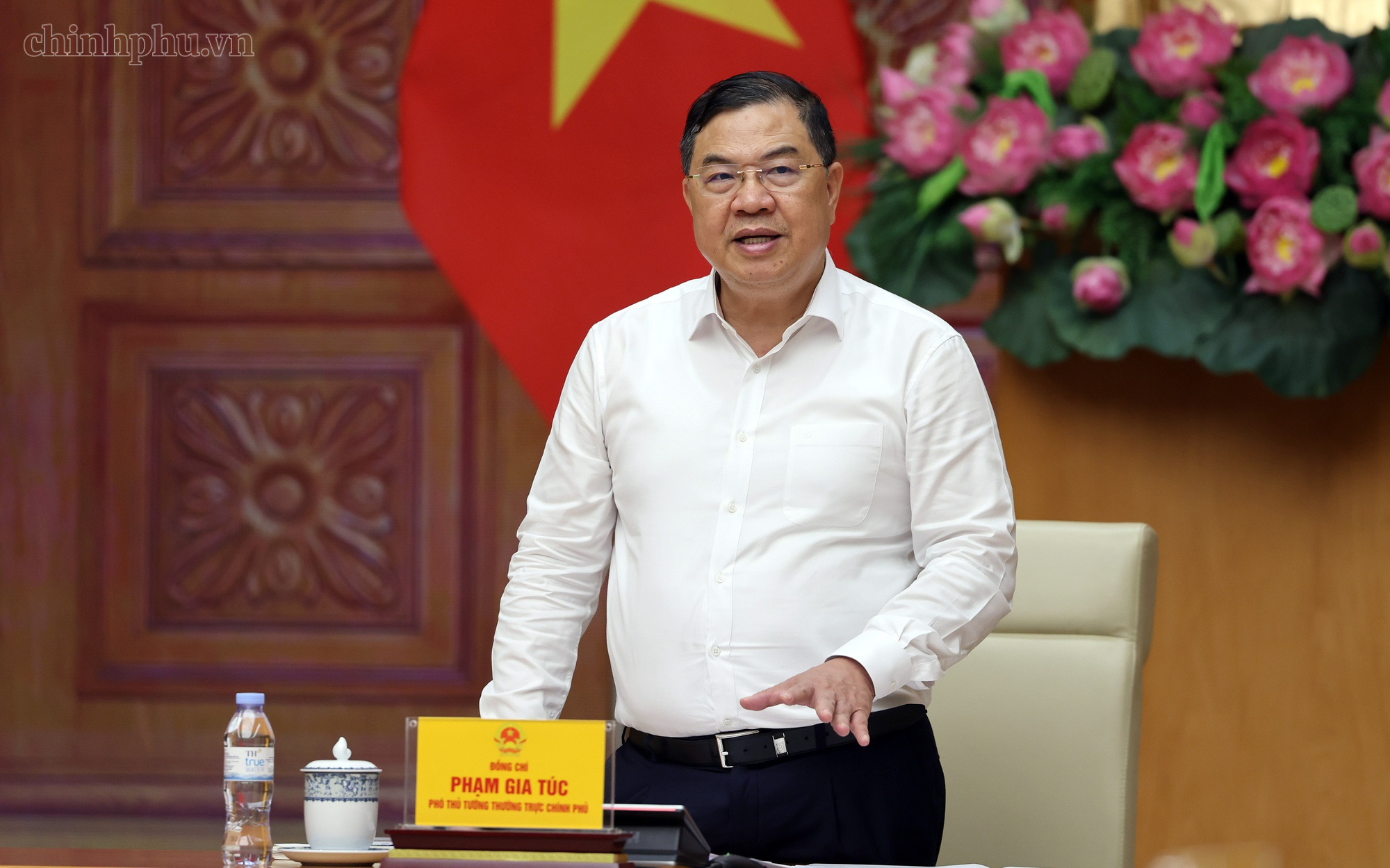 Thúc đẩy xuất khẩu, kiểm soát nhập siêu - Ảnh 1.