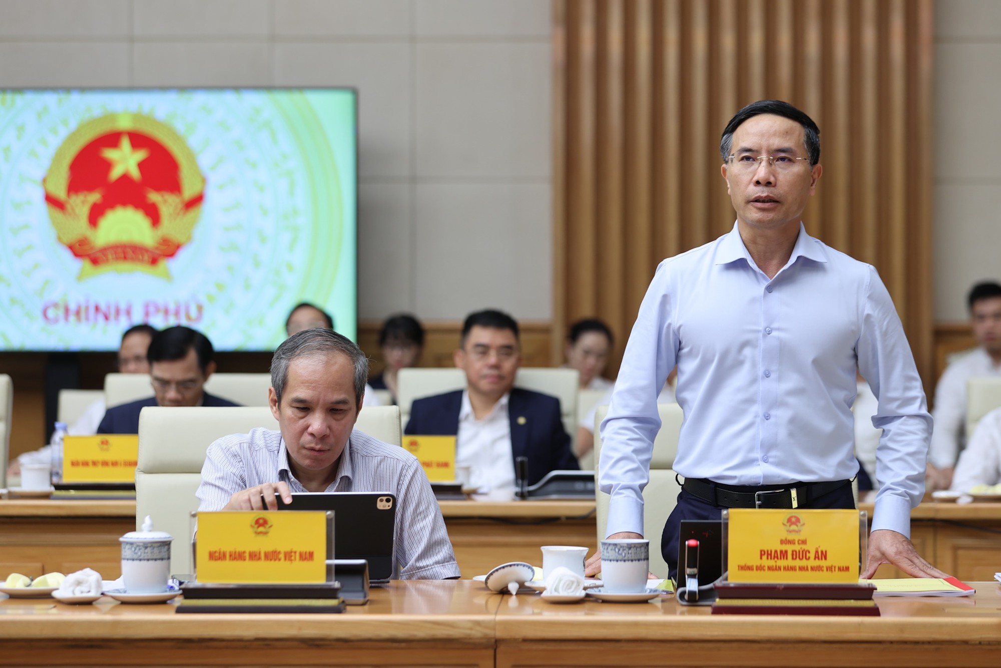 Ngân hàng Nhà nước nêu định hướng điều hành lãi suất, tỷ giá, tín dụng và thị trường vàng thời gian tới - Ảnh 1.
