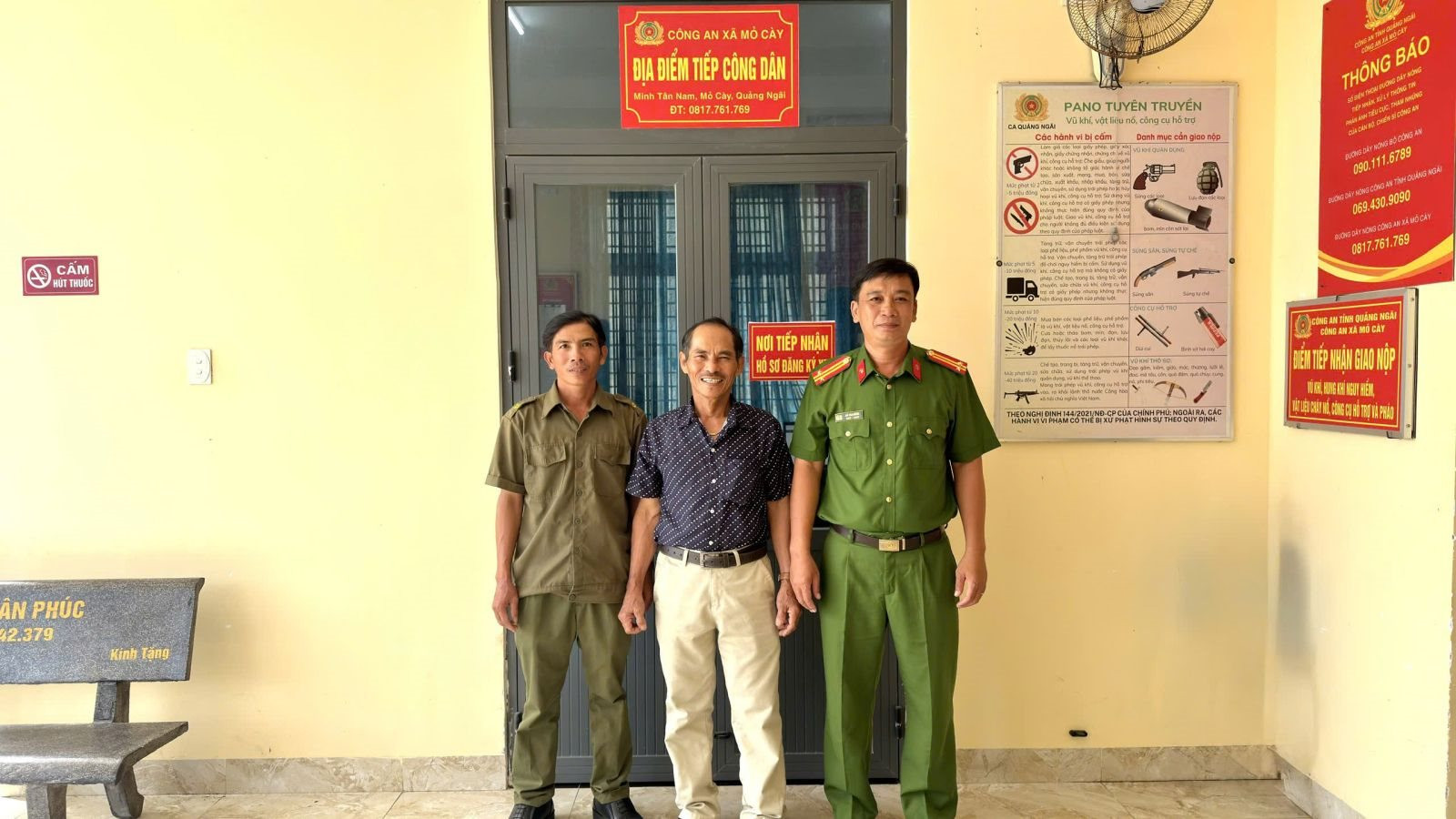 Chuyển khoản thành công 201 triệu đồng cho STK VPBank mang tên 'NGUYEN DUC LO', người đàn ông SN 1978 sau đó phải báo Công an- Ảnh 1.