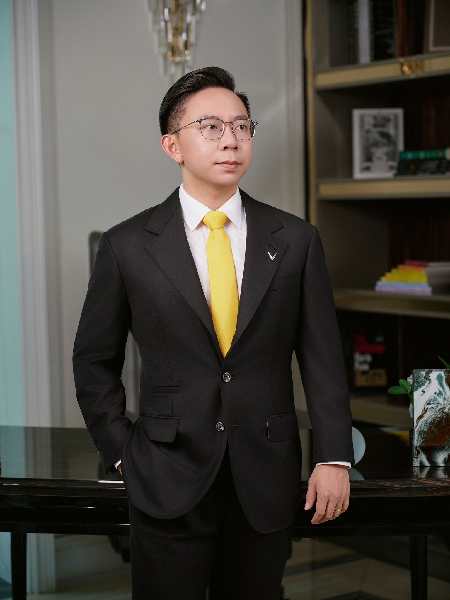 Dàn lãnh đạo 9x tại các tập đoàn nghìn tỷ đồng: Khi thế hệ Nextgen tái thiết lại “đế chế” gia đình- Ảnh 3.