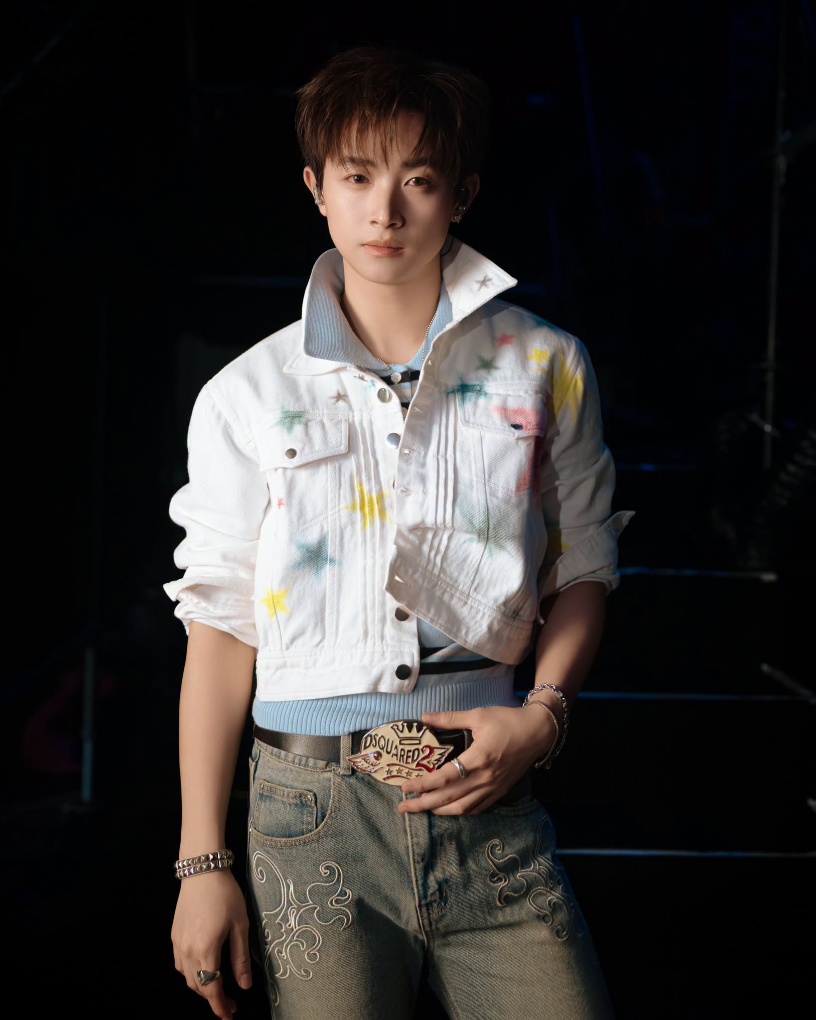 Nam ca sĩ 26 tuổi hát bolero "ngọt như mía", hot rần rần cõi mạng leo thẳng top 1 cả nước- Ảnh 6.