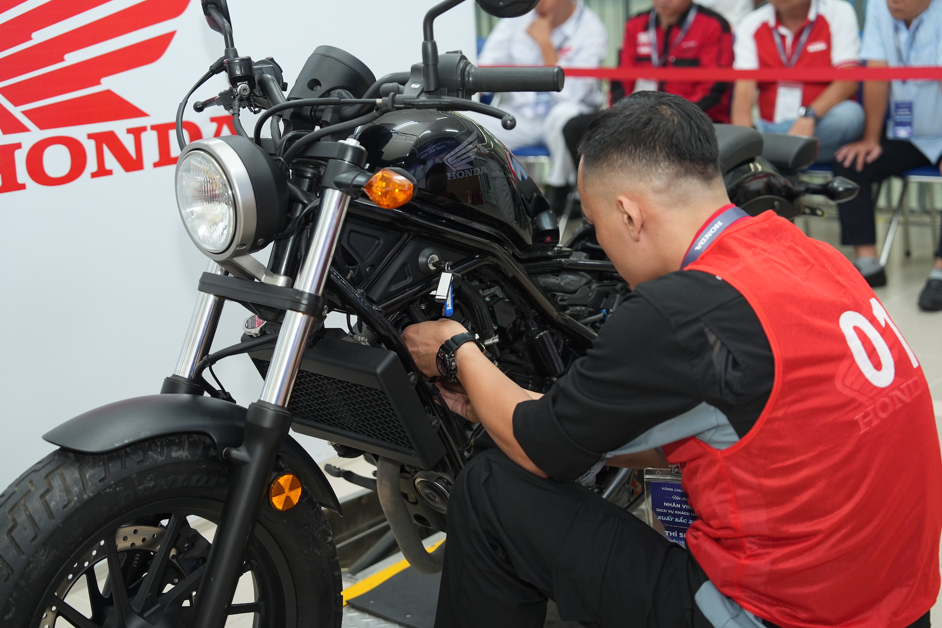 Hơn 10.000 nhân viên HEAD tham gia hội thi dịch vụ khách hàng của Honda Việt Nam - Ảnh 1.