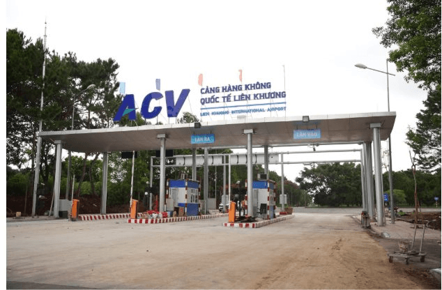 Đúng 19/8, sân bay quốc tế ở tỉnh rộng nhất Việt Nam chính thức hoạt động trở lại, dự kiến phục vụ 36-40 chuyến bay/ngày- Ảnh 4.
