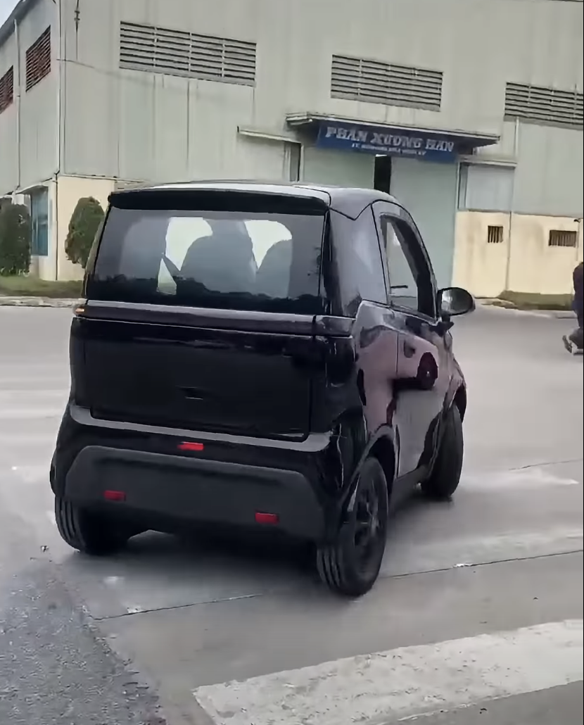 Nano S05 - Ô tô điện giá dự kiến hơn 120 triệu đồng lộ diện thực tế tại Việt Nam, dễ thành hàng 'hot' với chiều dài hơn Honda SH chỉ 20cm, pin tháo rời- Ảnh 2.