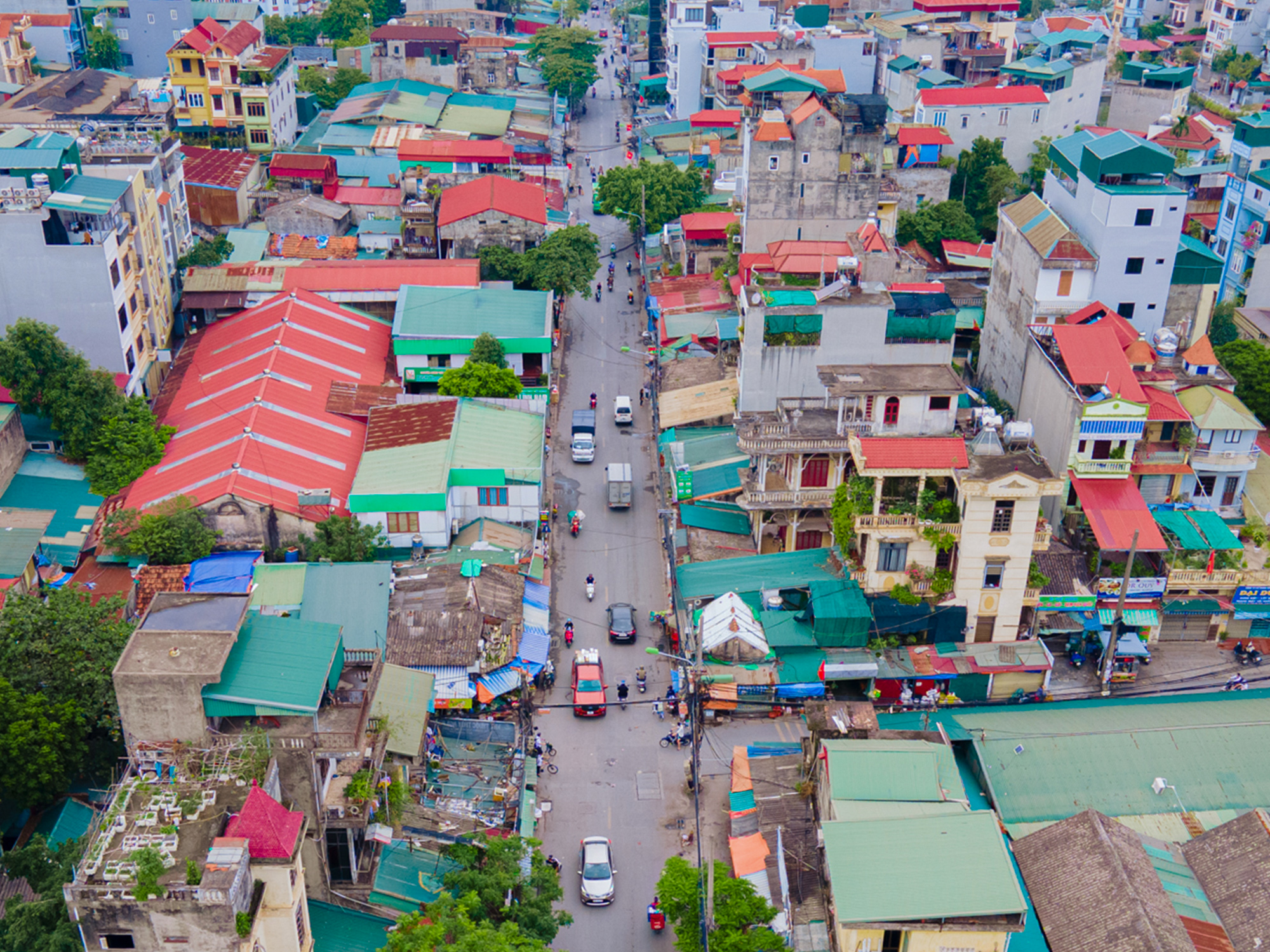 Dự án mở đường đình trệ hơn 10 năm được ứng trước 700 tỷ từ cải cách tiền lương, nay giải phóng mặt bằng đồng loạt, sẽ hoàn thành vào năm sau - Ảnh 1.
