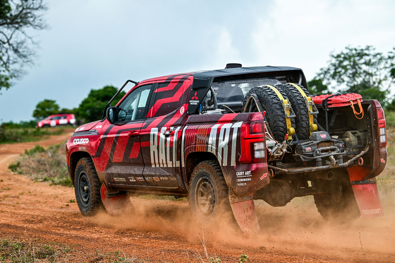 Mitsubishi Ralliart bảo vệ ngôi vương AXCR, Triton vô địch 2 năm liên tiếp- Ảnh 6. Mitsubishi Ralliart bảo vệ ngôi vương AXCR, Triton vô địch 2 năm liên tiếp- Ảnh 6.