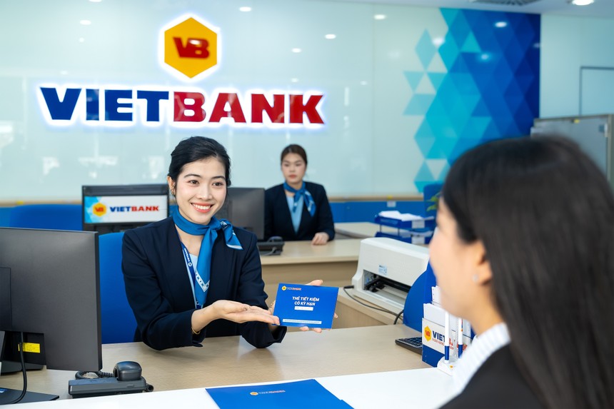 Người thân lãnh đạo Vietbank mua vào 21,8 triệu cổ phiếu VBB - Ảnh 1.
