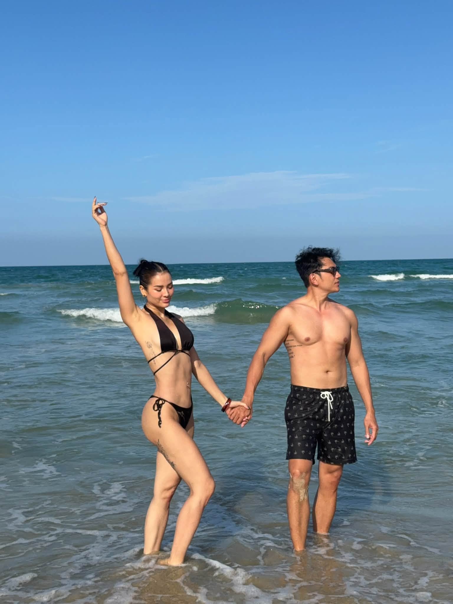 Mẹ đơn thân Vbiz được đại gia kim cương si mê: "Cưỡi" G63 cưới về, sống trong biệt thự 5 tầng ở phường Thạnh Mỹ Tây- Ảnh 10.
