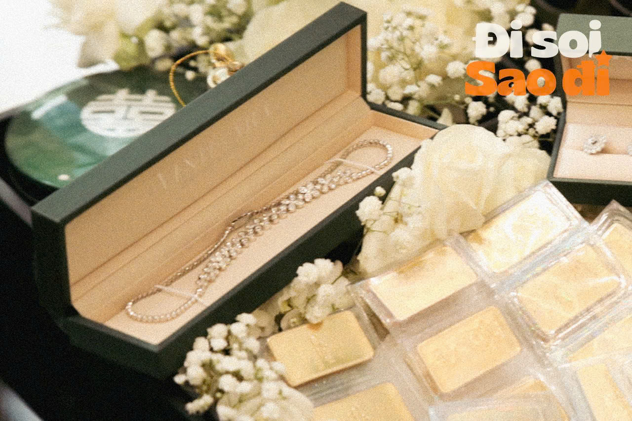 Mẹ đơn thân Vbiz được đại gia kim cương si mê: "Cưỡi" G63 cưới về, sống trong biệt thự 5 tầng ở phường Thạnh Mỹ Tây- Ảnh 5.
