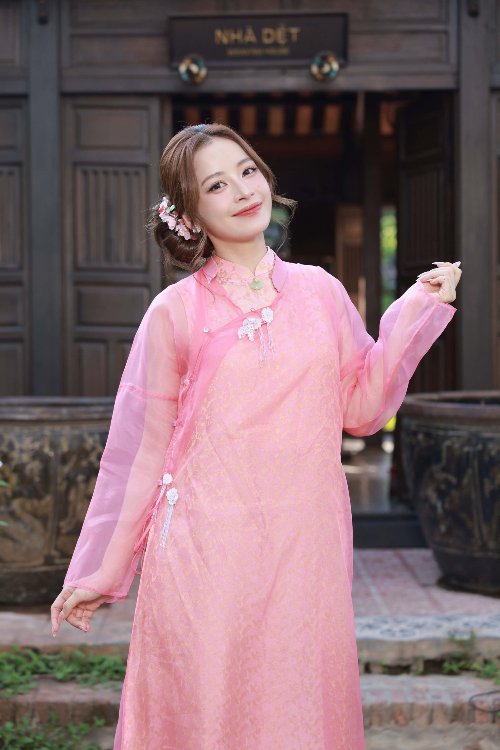 Hình ảnh khó tin trên truyền hình của Chi Pu- Ảnh 5.