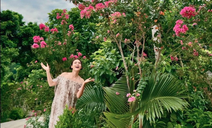 Mẹ đơn thân Vbiz được đại gia kim cương si mê: 