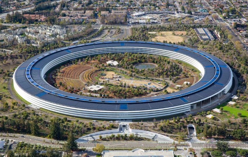 'Mỏ vàng' hơn 100 tỷ USD của Apple lung lay, 'Táo khuyết' có thể mất trắng hoa hồng- Ảnh 1.