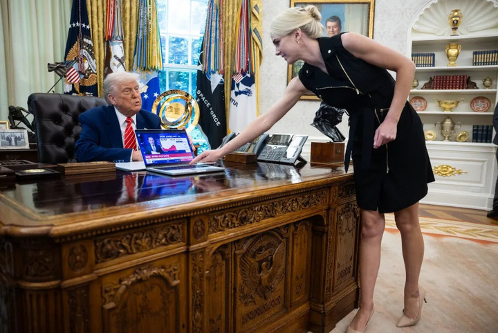 Đổi máy bay tránh âm mưu ám sát ông Trump, nữ trợ lý thành tâm điểm- Ảnh 3.